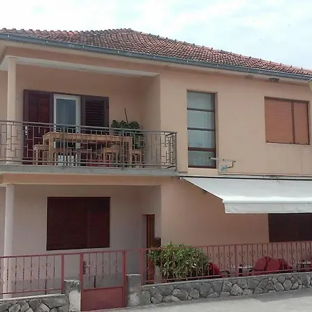 Appartamento Cari?